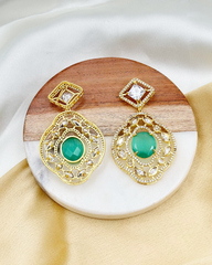 Nysa Earrings - Light Green