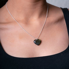"HEART" Healing Pendant : Labradorite