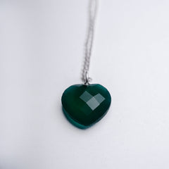 "HEART" Healing Pendant : Green Onyx