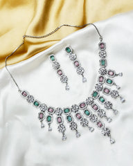 Naaz Necklace